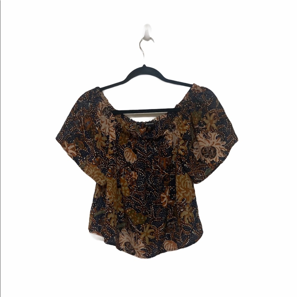 Madewell silk cold shoulder sea floral top. - Picture 4 of 6